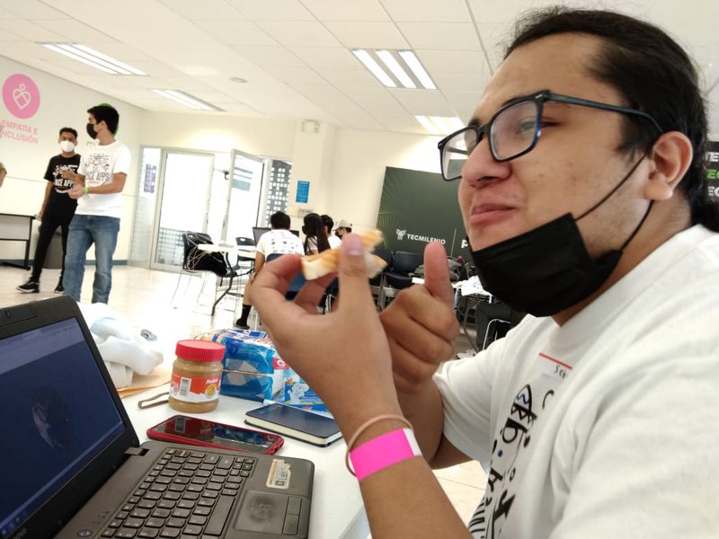 A champion taking Breakfast (づ￣ ³￣)づ