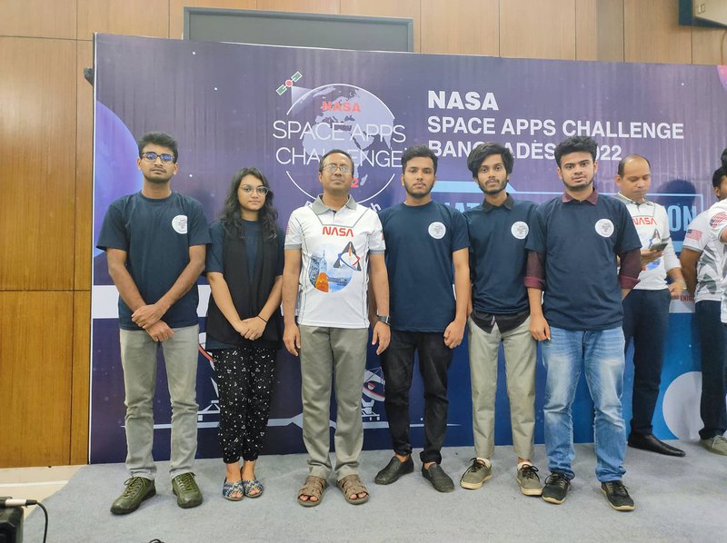 Mentor sir call us for taken photo on stage with him....and happily we are in here in a same frame.