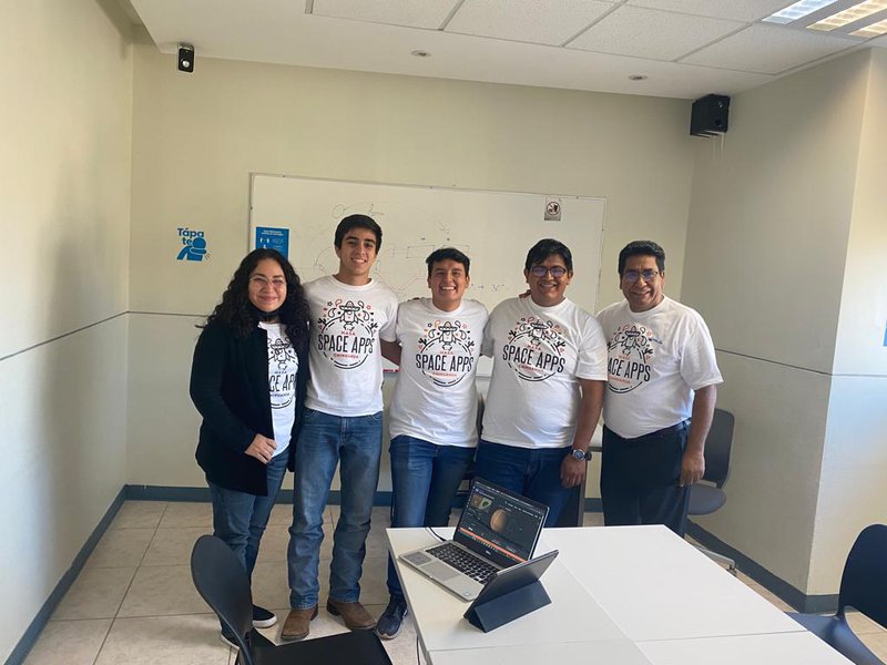 Our second advisors did a great job helping us clarifying our ideas.