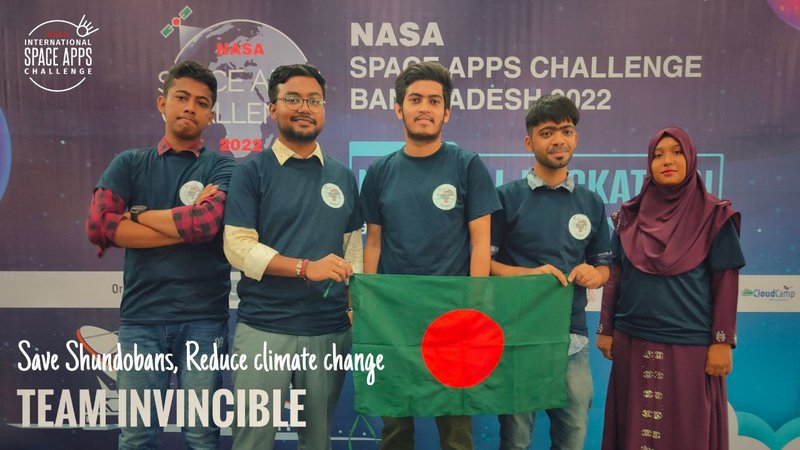 Members of Team "Invincible".